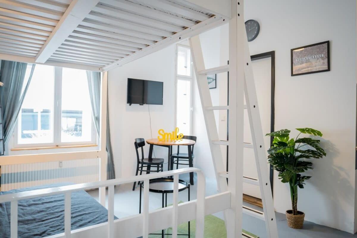 Shabby Chic Plus Self Checkin Plus Free Street Parking Berlin Luaran gambar