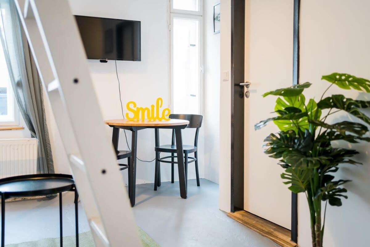 Shabby Chic Plus Self Checkin Plus Free Street Parking Berlin Luaran gambar